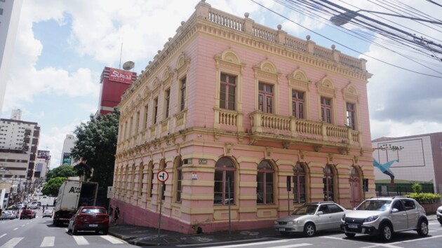 A nova unidade cultural foi instalada em anexo ao Centro de Cultura, na Rua Augusto Ribas, 722