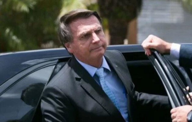 Bolsonaro chega à sede da PF para depor sobre atos de 8 de janeiro