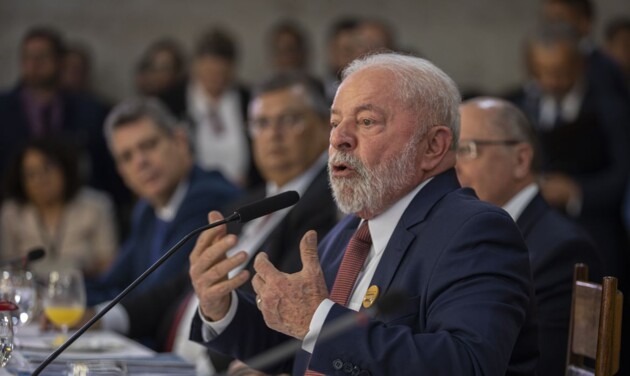 Para Lula, as plataformas digitais devem ser responsabilizadas pelo conteúdo que ajudam a disseminar