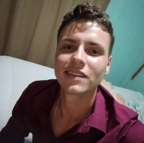 Nivaldir Ricetto tinha 18 anos e faleceu no local de trabalho