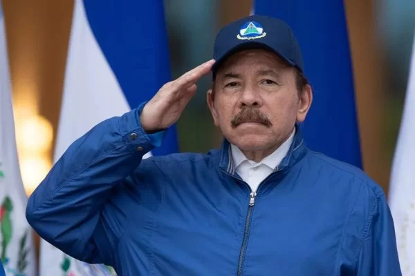Daniel Ortega persegue e prende opositores do governo