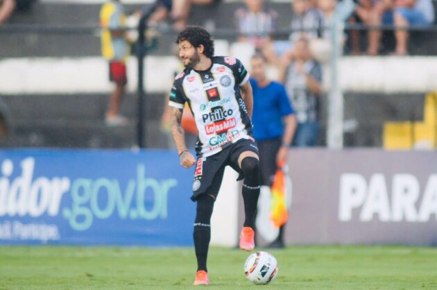 Jogador teve passagem apagada pelo alvinegro na última temporada