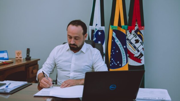 Presidente da AMCG e prefeito de Piraí do Sul, Henrique Carneiro, reforça importância de uma ampla união para reverter os estragos causados pelas chuvas