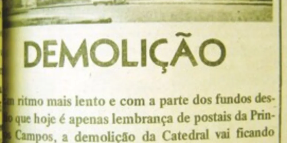 Notícia publicada pelo JM em 11 de junho de 1978 tratando da demolição da Catedral de Sant´Ana