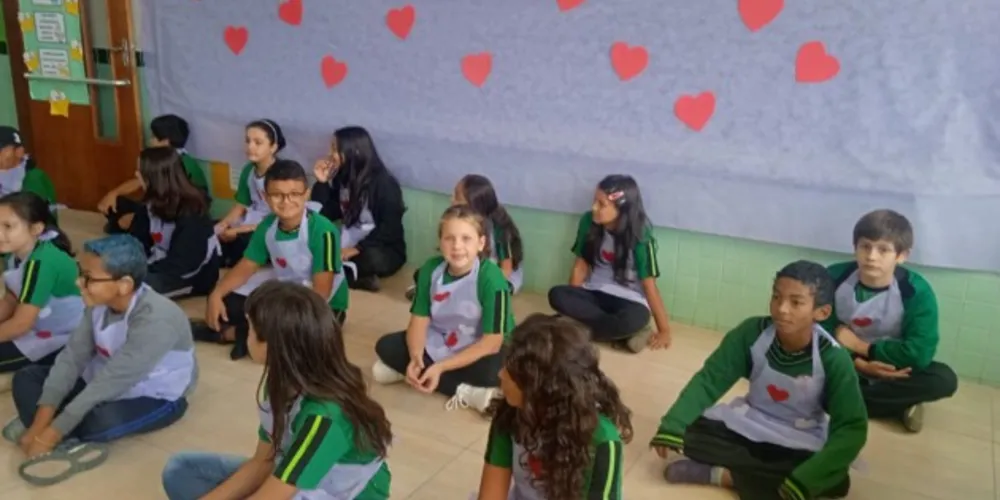 Educandos - e filhos - puderam encantar convidadas especiais