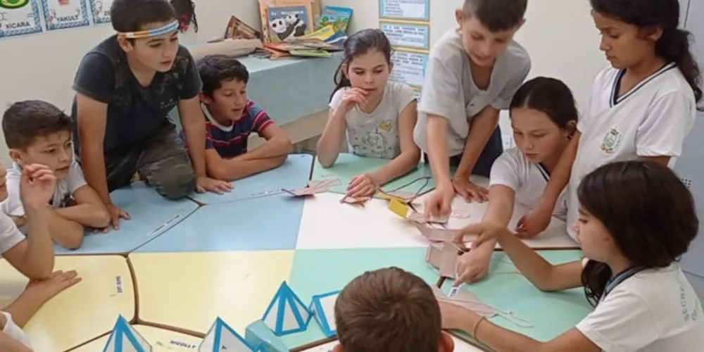 Trabalho em grupo ajudou em melhores percepções dos educandos