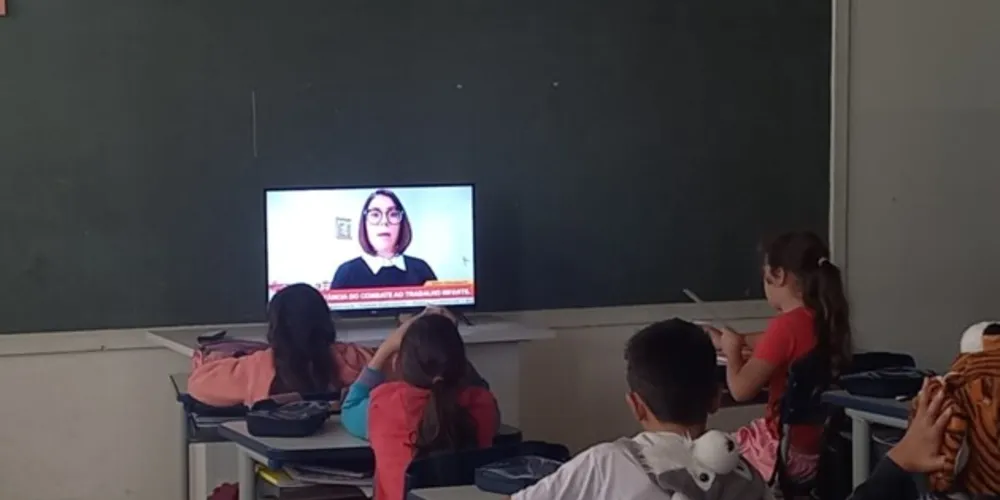 Aula do projeto do Grupo aRede traz valoroso conteúdo às crianças