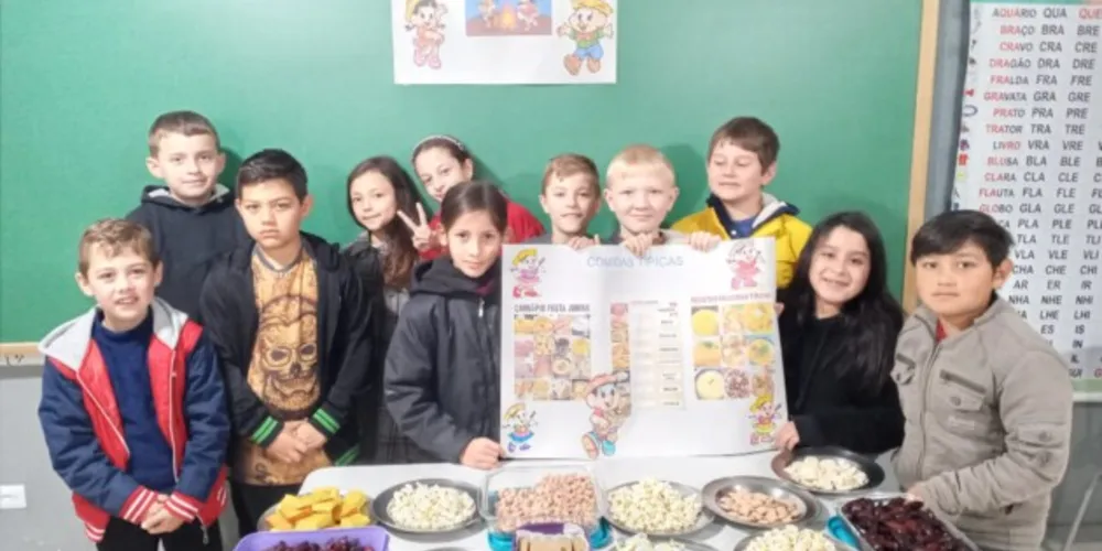 Cultura, religiosidade, tradição, brincadeiras e culinária foram os destaques da abordagem sobre as festividades