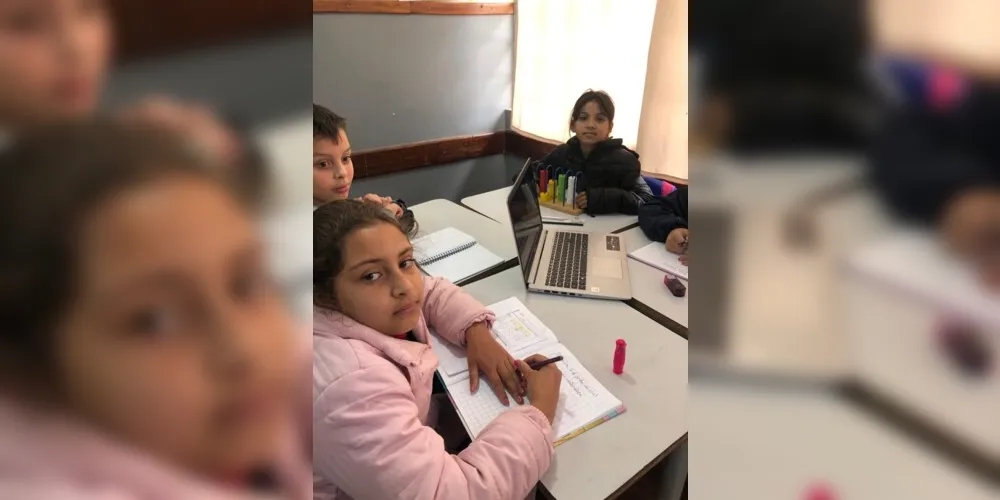 Professora destacou importância da atuação dos colegas profissionais de ensino para realizar a dinâmica