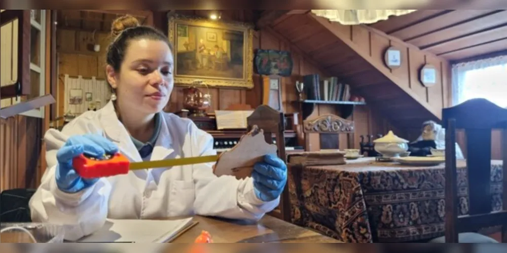 A historiadora Juliana Bellafronte, que integra o Núcleo de História e Patrimônio, dedicou três meses para fazer o arrolamento