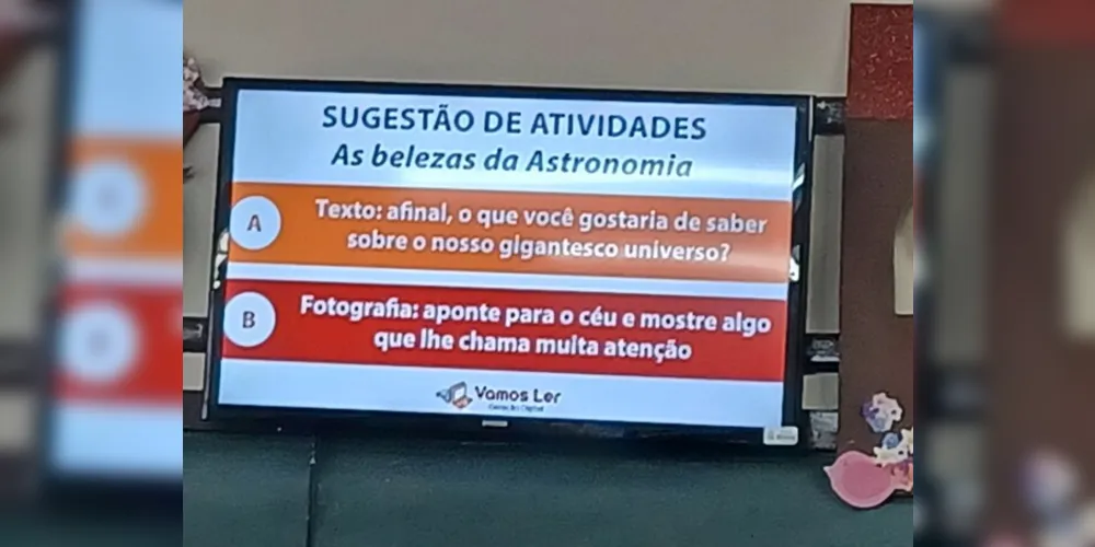 As atividades incluíram a videoaula do projeto Vamos Ler, a observação do planetário disponível na escola e a realização de fotografias diurnas e noturnas do céu feitas pelos estudantes