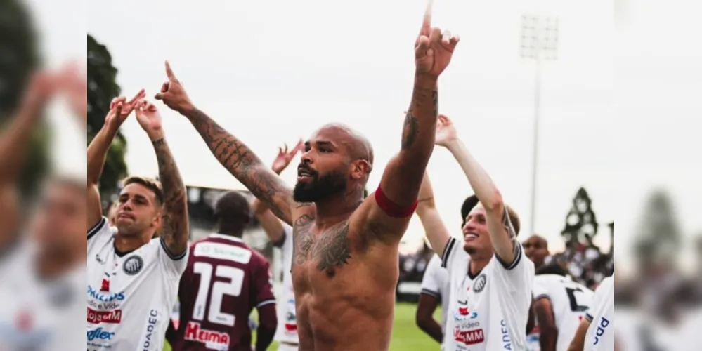 Paulo Sérgio (foto) foi titular na derrota para o Botafogo (PB) na estreia da Série C