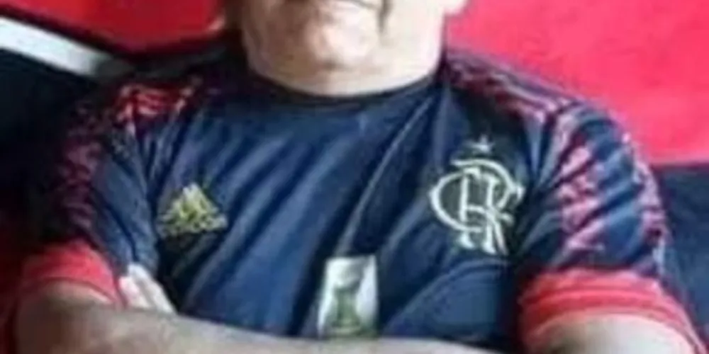 Motorista estava sozinho no automóvel