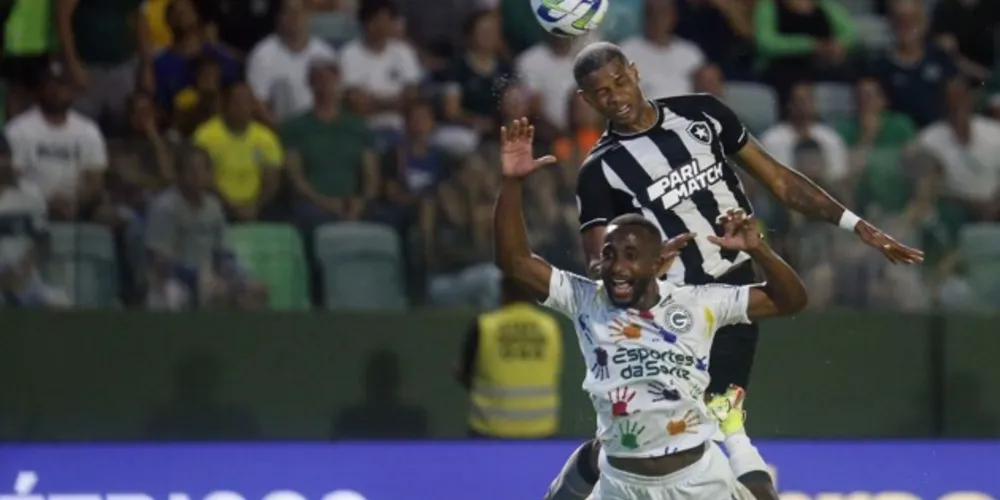 Duelo foi no Estádio da Serrinha, em Goiânia