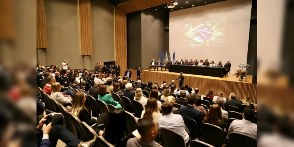 Evento foi realizado no auditório da Acipg, em Ponta Grossa