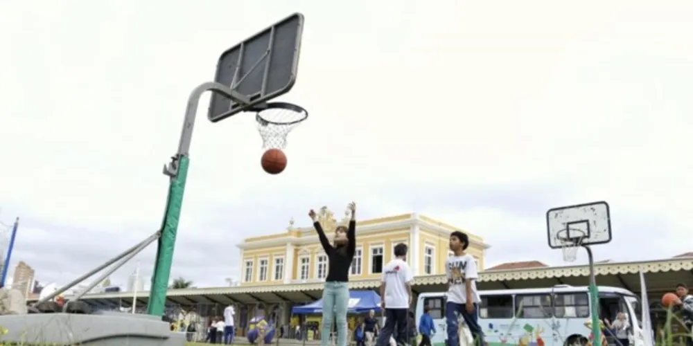 Óculos solicitado no 'Dia da Família' estão disponíveis para retirada