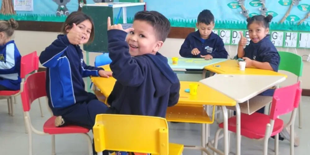 A partir do final do dia letivo até o próximo dia 27 de julho, não haverá aulas nos Centros Municipais de Educação Infantil e as Escolas Municipais
