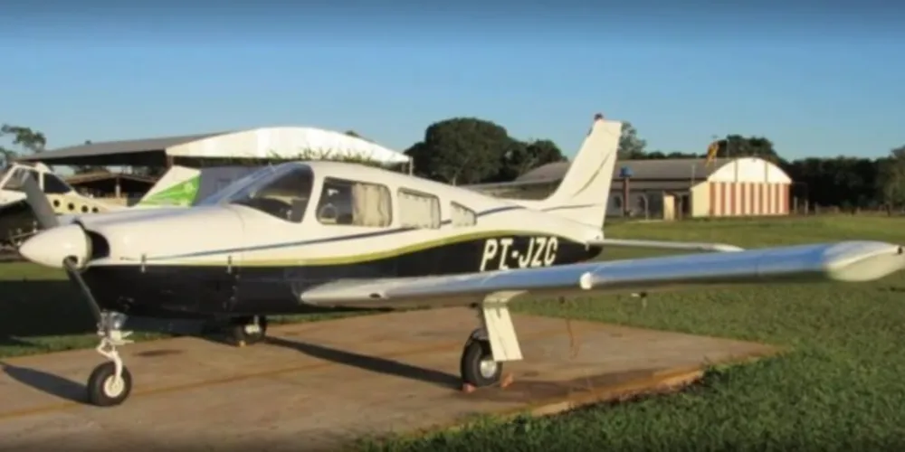 O Governo do Paraná ainda não sabe explicar por que dois servidores estavam na aeronave