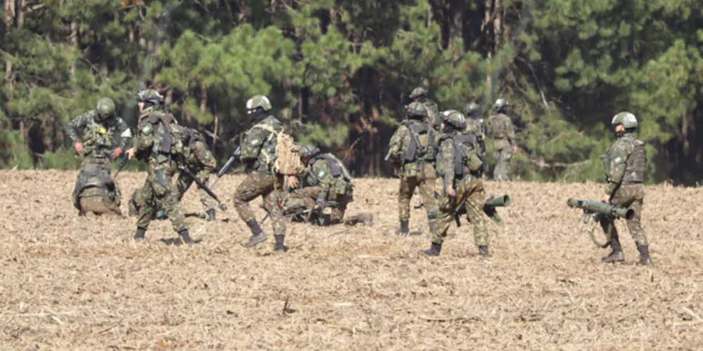 O Exercício faz parte do ciclo de adestramento da 5ª Bda C Bld