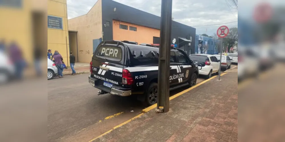 Equipes da Polícia Civil investigaram o caso