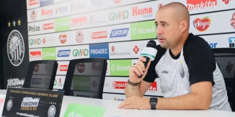 Treinador saiu do Operário passou classificar o time às semifinais do Estadual em 2022