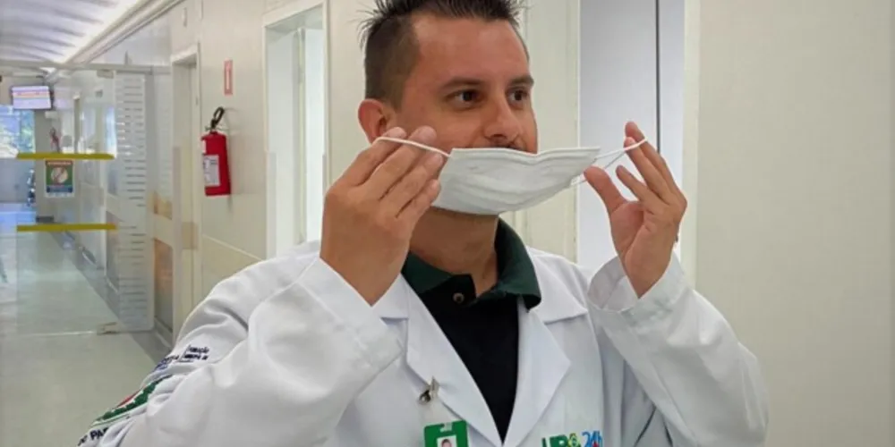 Mesmo com o fim do uso das máscaras, é importante destacar que em alguns casos o uso do dispositivo de segurança é recomendado