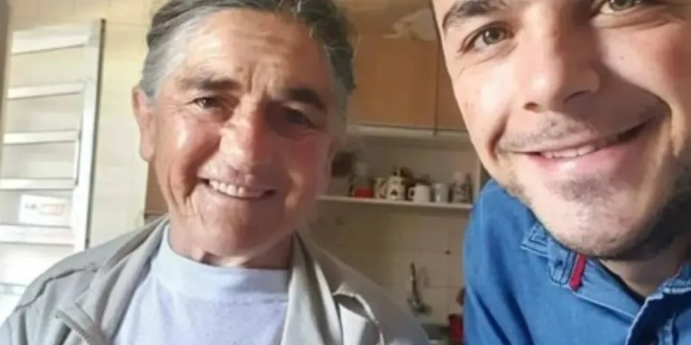 À esquerda a Sra. Sueli, mãe do deputado federal Aliel Machado (à direita)