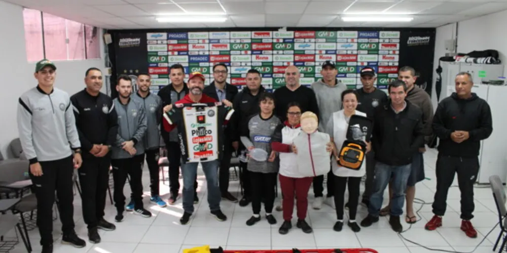 O foco do trabalho foram os membros da comissão que acompanham treinos e jogos das categorias de base