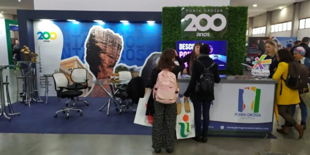 Com stand próprio, o município faz sua representatividade levando souvenirs e brindes