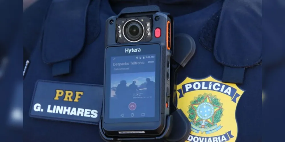 O Projeto Estratégico Bodycams prevê que a partir de abril de 2024 cerca de 6 mil agentes utilizem os equipamentos