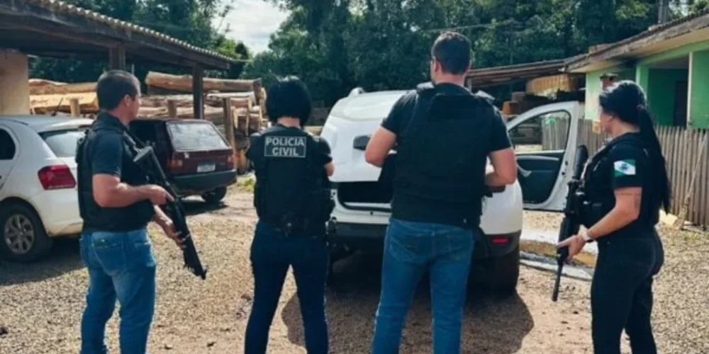 Equipes da Polícia Civil estiveram realizando a ação nesta quinta-feira (13)