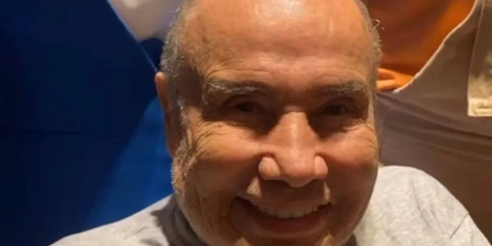 A assessora diz que a decisão de fazer harmonização partiu do ator