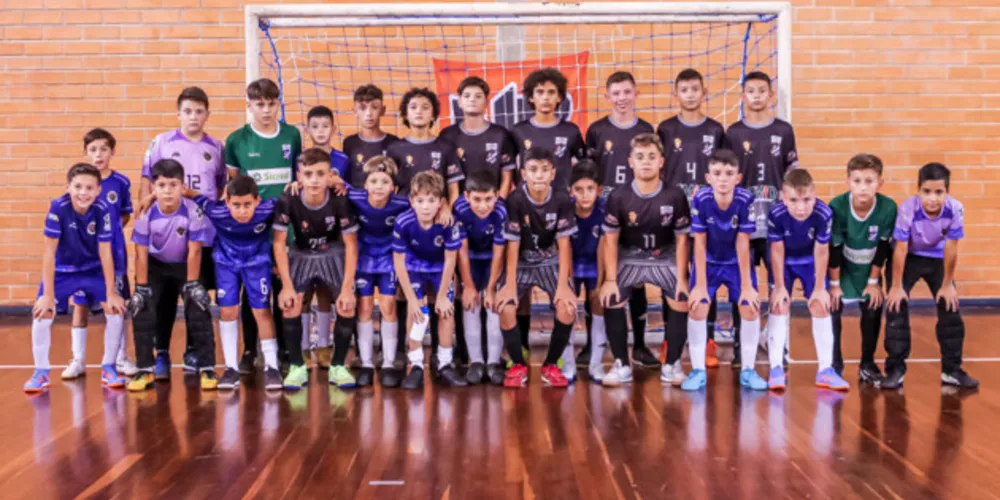 Meninos ponta-grossenses disputaram a 1ª etapa em Curitiba