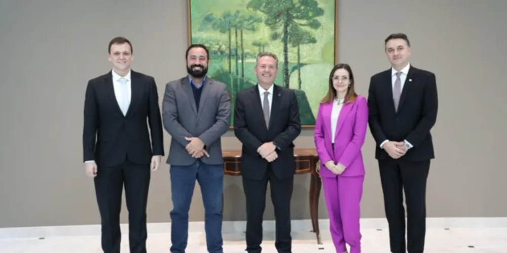 Reunião entre lideranças ocorreu na terça-feira (30)