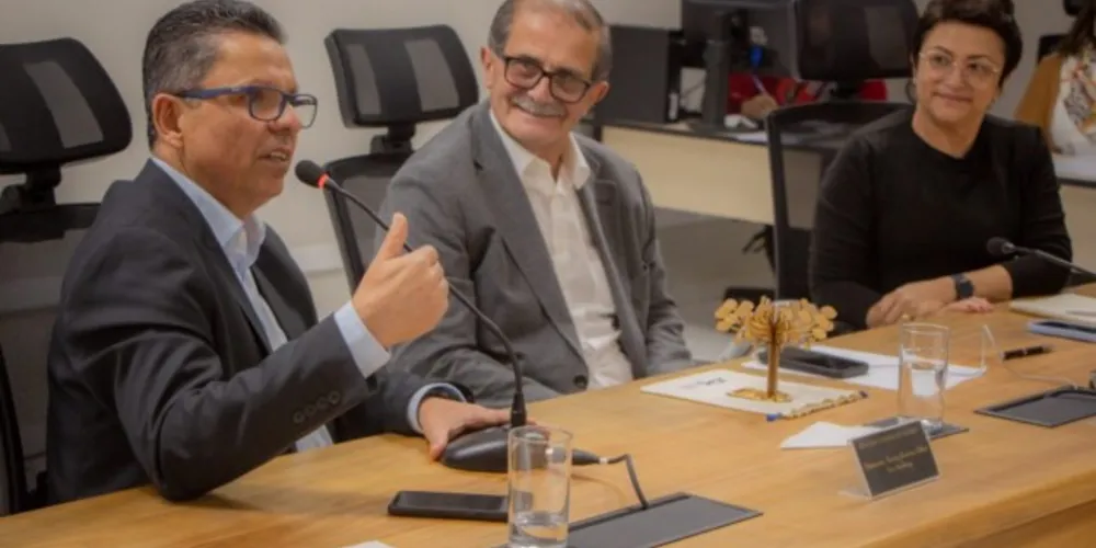 A reunião com membros do Conselho aconteceu na última segunda-feira em Curitiba