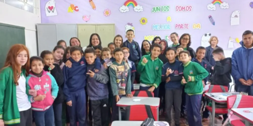 A palestra teve o intuito de informar os alunos a respeito da doença e seus sintomas