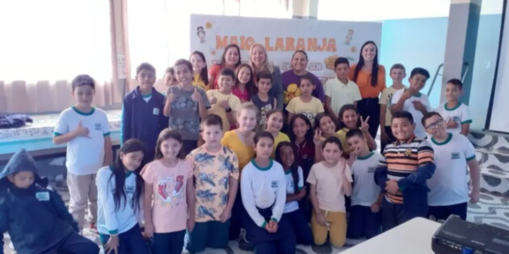 Tema teve palestra e participação da secretária de Educação reservense