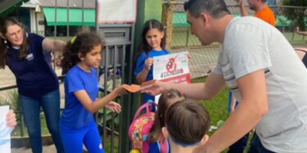 Alunos realizaram atividades de conscientização envolvendo a comunidade escolar