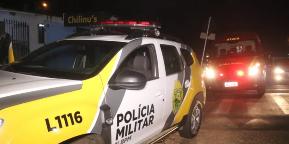 Polícia Militar e Equipes do Corpo de Bombeiros (Siate) prestaram atendimento ao caso