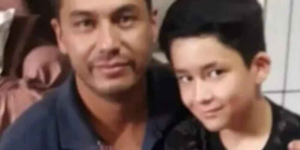Tiago Francisco dos Reis, 34, e o filho Mateus dos Reis, 12, estavam na van