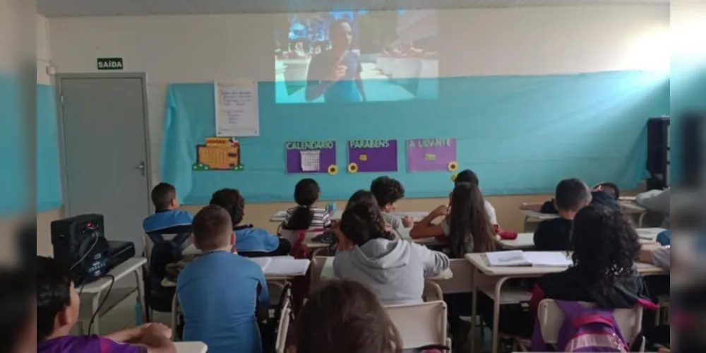 Com as atividades, os alunos conseguiram entender como as figuras geométricas estão presentes na história e em nosso cotidiano