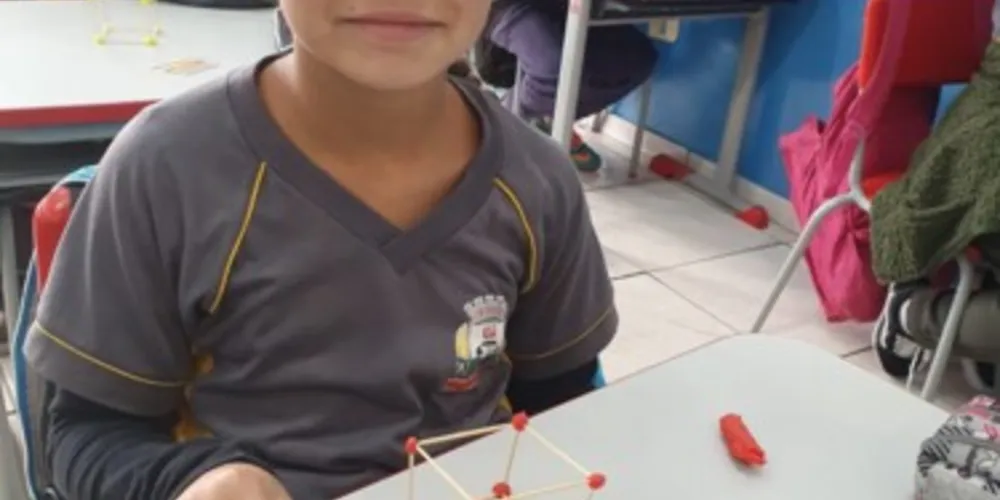 Professora destaca que trabalho ficará marcado na memória dos educandos