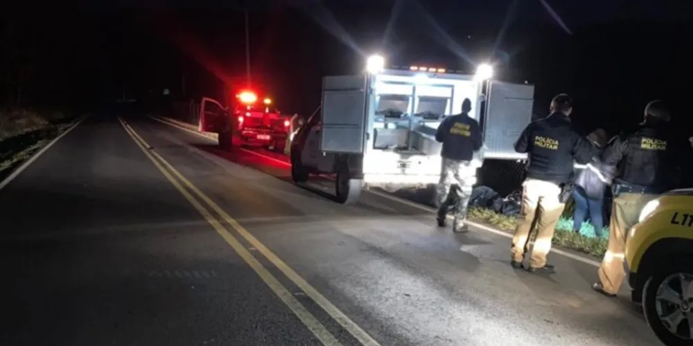 Acidente aconteceu na rodovia PRC 487, na altura do quilômetro 332 + 700 metros