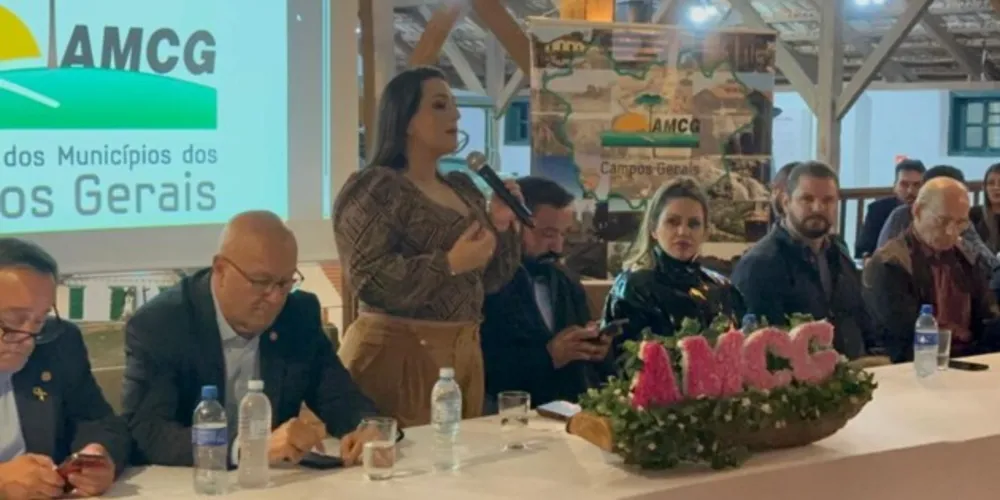 Presidente da AMCG e prefeita de Carambeí, Elisangela Pedroso (PSB), avaliou os dois cenários e apontou direções