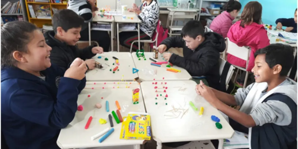 De forma leve e divertida os alunos se aprofundaram nos estudos sobre formas geométricas