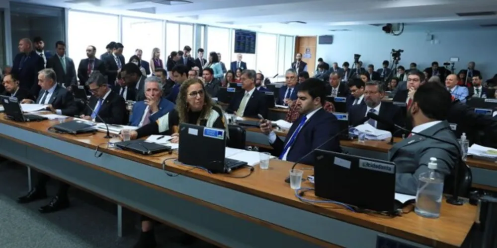 Dos 39 nomes apresentados para serem ouvidos pela CPMI, quatro não foram aprovados na sessão