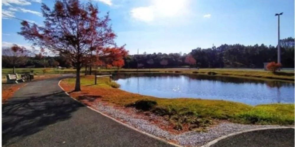 Um dos locais que recebe o espetáculo é  o Centro de Eventos do Parque da Prainha em Fernandes Pinheiro