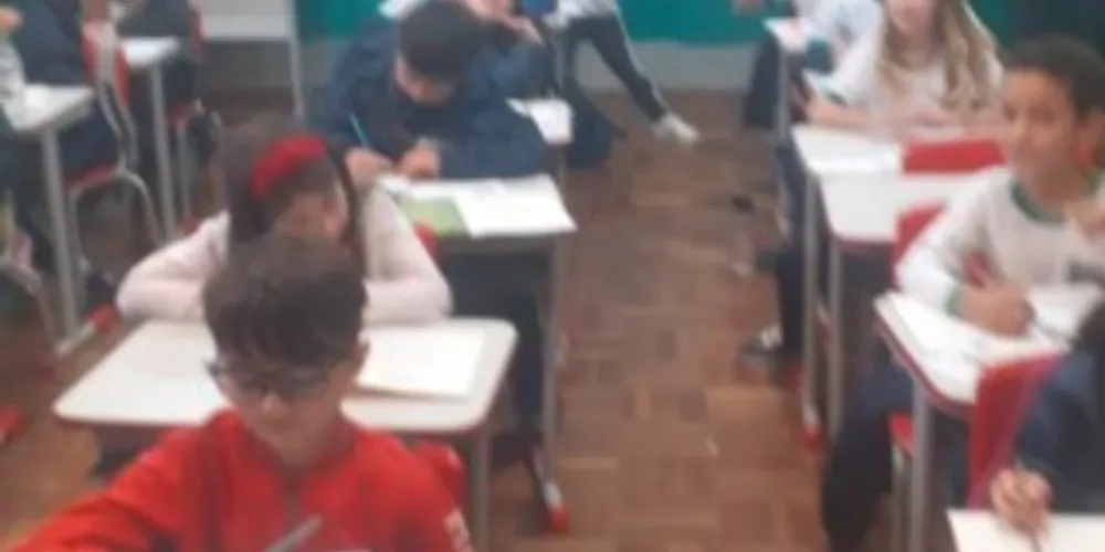 Ampliação das habilidades de leitura contribuiu para alunos escreverem as próprias fábulas