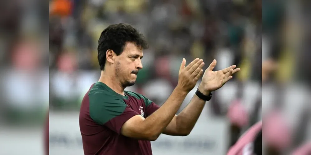 Treinador irá conciliar os trabalhos no Fluminense com compromissos do Brasil