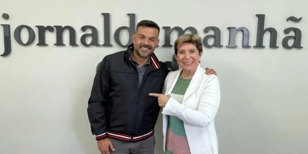 Elizabeth Schmidt foi recebida pelo diretor do Grupo aRede, Eloir Rodrigues